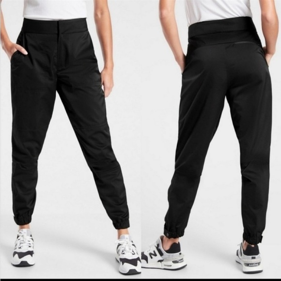 Athleta Radiant black jogger tapered leg shiny pants - Picture 1 of 8